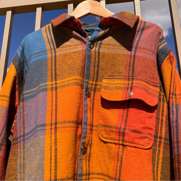 ⬇️NWT Urban Outfitters BDG Mens Plaid Overshirt Size L Color Red/Rouge (On Tag) - Picture 7 of 14